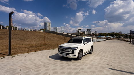 Toyota reveló nuevos detalles del renovado Land Cruiser