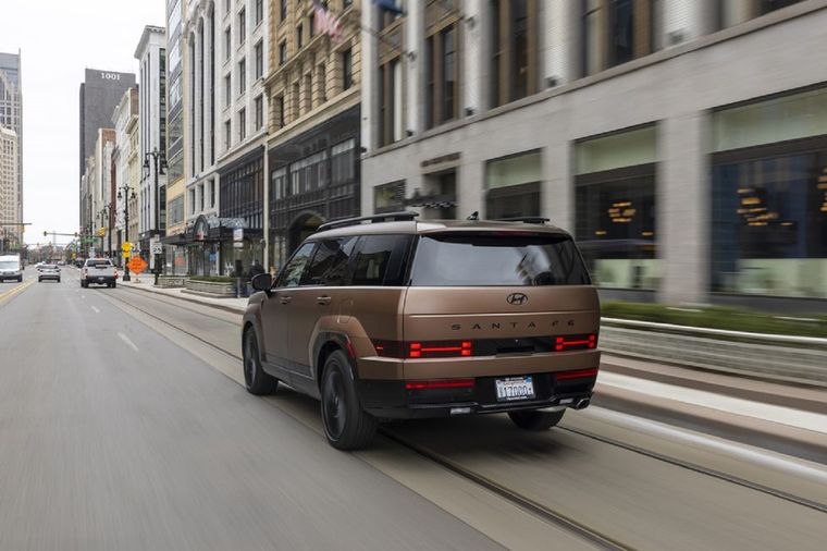 Hyundai Santa Fe 2024