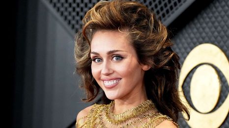 Miley Cyrus sorprende con nueva canción