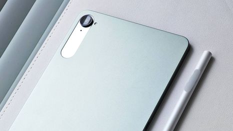 El diseño del Redmi K Pad, que podría lanzarse globalmente como Xiaomi Pad Mini, busca competir con el iPad Mini (Foto: Redmi)