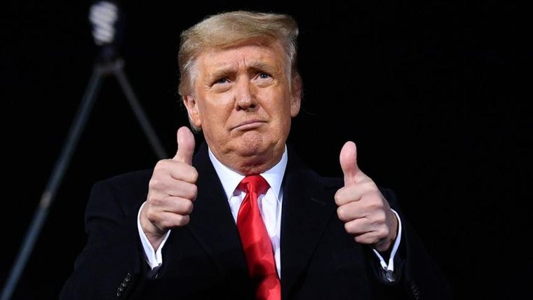 Donald Trump podría regresar a Facebook e Instagram