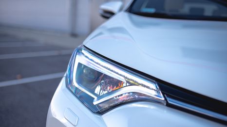 Toyota reversionaría su auto más popular