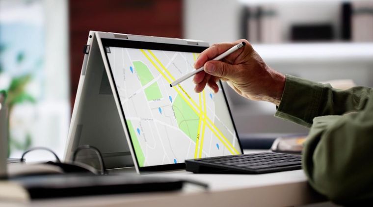 Un portátil convertible, también conocido como 2 en 1 o portátil híbrido, es un dispositivo que combina lo mejor de dos mundos: la potencia y funcionalidad de un portátil tradicional