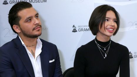 Christian Nodal estaría en Argentina.