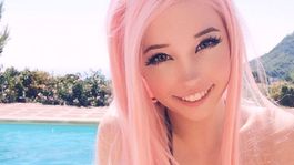 la censuran por contenido sexual, pero la vuelven aceptar rapidamente