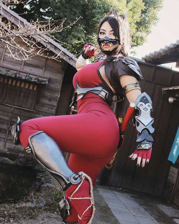 La cosplayer brasileña Danielle Vedovelli ha resucitado a Taki, la legendaria ninja de Soul Calibur, con una interpretación tan precisa como impactante.