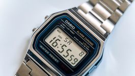 La línea de relojes clásicos de Casio sigue vigente en 2026 con funciones de smartwatch. La línea de relojes clásicos de Casio sigue vigente en 2026 con funciones de smartwatch.
