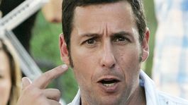 Adam Sandler como El Chavo del 8