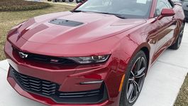 Chevrolet Camaro: comparamos la versión actual con el clásico del 67