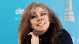 Verónica Castro fue operada de un hombro