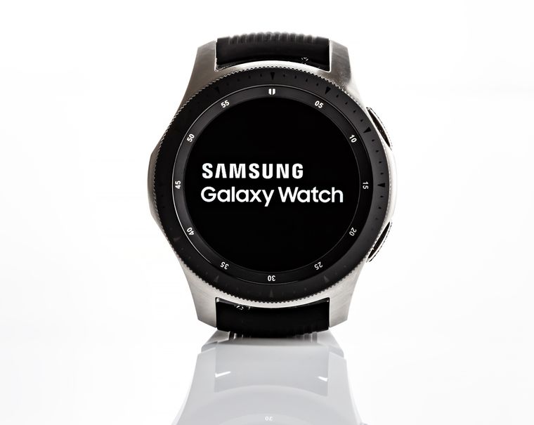 Actualizar el Galaxy Watch ser&iacute;a la forma m&aacute;s efectiva de eliminar el bug detectado por usuarios de Samsung.