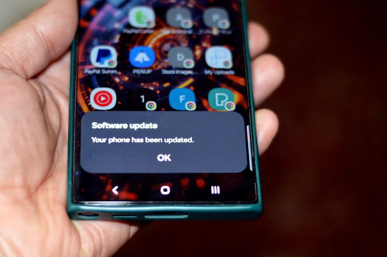 El despliegue de One UI 7.0 ya comenzó en los Galaxy S24, Z Fold6 y Z Flip6. El despliegue de One UI 7.0 ya comenzó en los Galaxy S24, Z Fold6 y Z Flip6.