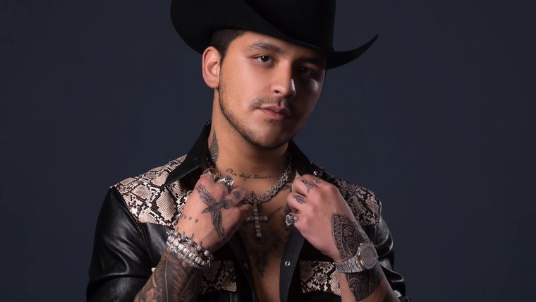 Christian Nodal estaría comenzando un romance con Ángela Aguilar