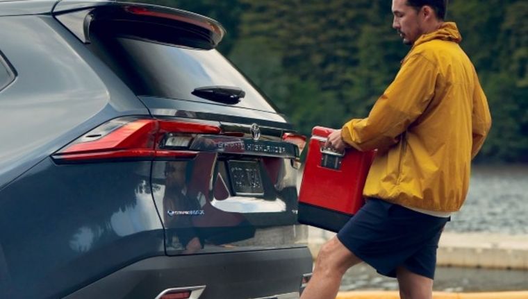 Toyota Highlander 2024, SUV