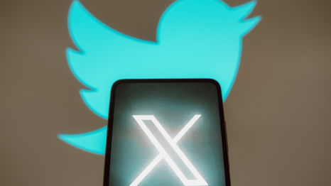 Elon Musk robó una cuenta de Twitter para beneficiar a X
