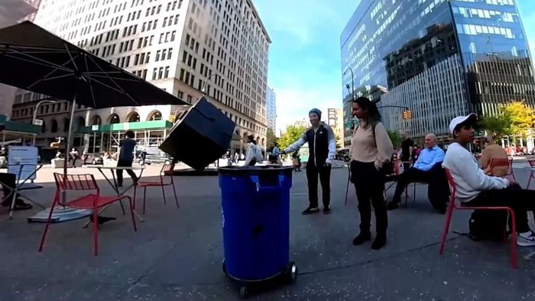 Botes de basura robots en Nuevas York.