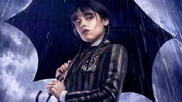 La plataforma de streaming estrenó la esperada serie Merlina y ya se transformó en tendencia