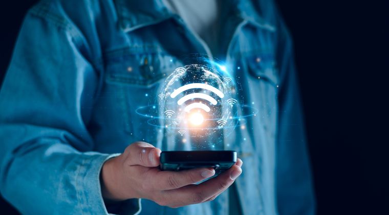 Es posible compartir el acceso a tu red Wi-Fi en apenas unos segundos. Es posible compartir el acceso a tu red Wi-Fi en apenas unos segundos.