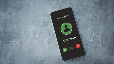 Las funciones de bloqueo en Android y iPhone ayudan a evitar spam y protegerse de llamadas desconocidas.