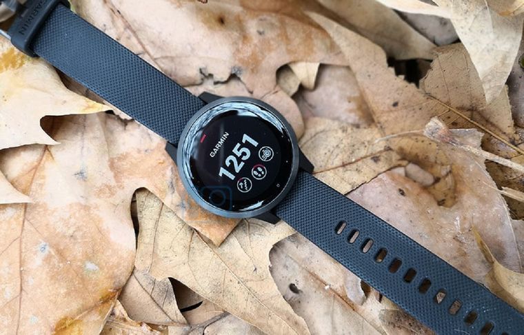 Llévate este smartwatch Garmin con GPS por menos de 200 euros