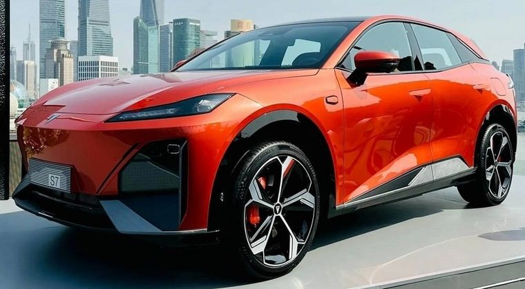 Huawei se suma a la ola de los autos eléctricos con Shenlan S7, su primer SUV