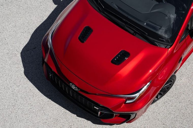 Los SUVs más vendidos en 2025 incluyen a Toyota, Mazda y Nissan (Foto: Shutterstock)