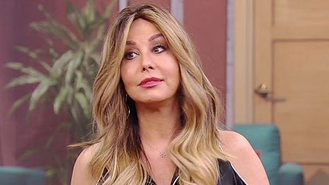 Myrka Dellanos no se guardó nada