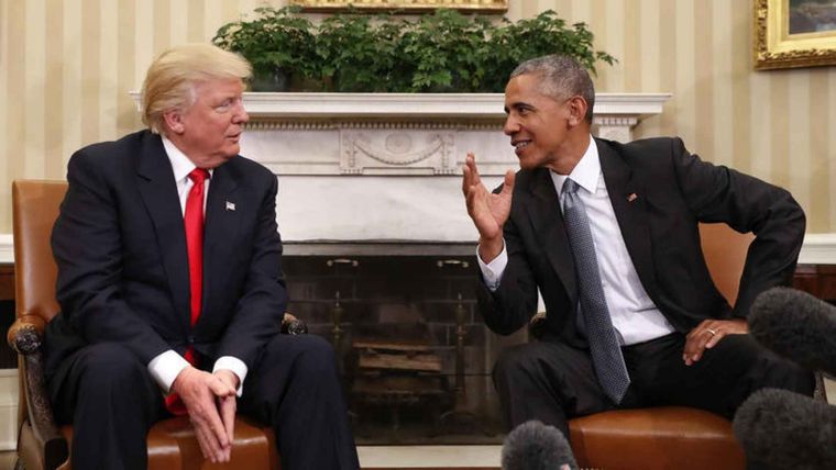 Donal Trump junto con Barack Obama, expresidentes de los Estados Unidos de América