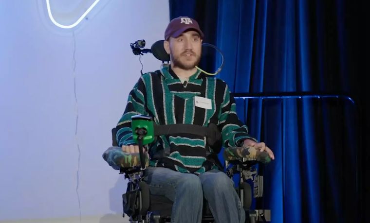 El primer paciente en recibir un chip cerebral de Neuralink