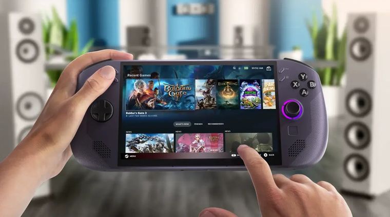 Esta nueva etapa permitió comprobar lo que muchos sospechaban: SteamOS ofrece un rendimiento más fluido y optimizado que Windows 11 en el mismo hardware.