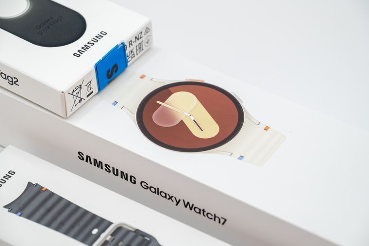 Walmart ha puesto en oferta uno de los dispositivos más esperados del ecosistema Galaxy: el nuevo Galaxy Watch7 de Samsung. Walmart ha puesto en oferta uno de los dispositivos más esperados del ecosistema Galaxy: el nuevo Galaxy Watch7 de Samsung.