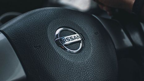 Nissan promete una versión actualizada del Leaf