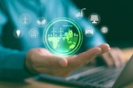 La tecnología solar convierte residuos plásticos en energía limpia.