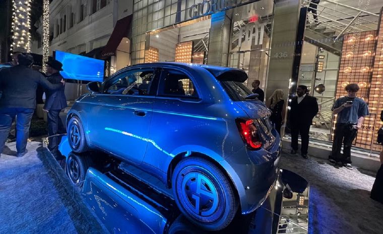 Fiat 500e: el vehículo pequeño y compacto no es tan bueno como parece