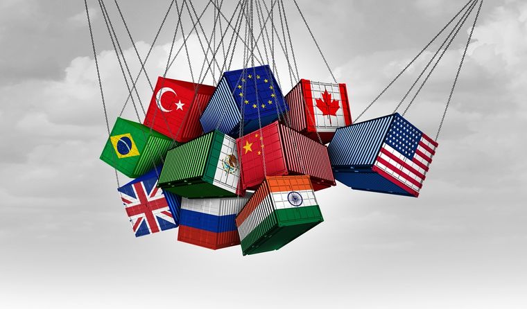 Fabricar el iPhone en EE. UU. no es tan simple: los costos y tiempos de producción se disparan. Fabricar el iPhone en EE. UU. no es tan simple: los costos y tiempos de producción se disparan.