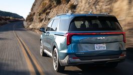 Kia Carnival 2025: las novedades de la minivan más práctica