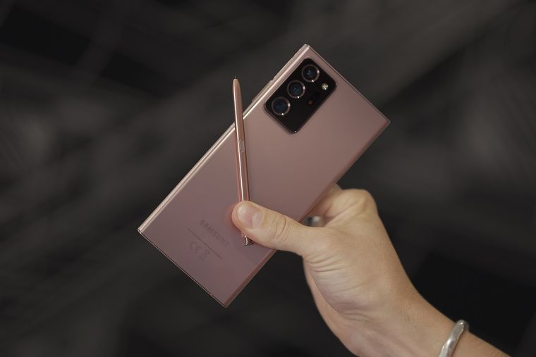 Walmart rompe el mercado al ofrecer el Samsung Galaxy Note 20 por menos de $200 dólares